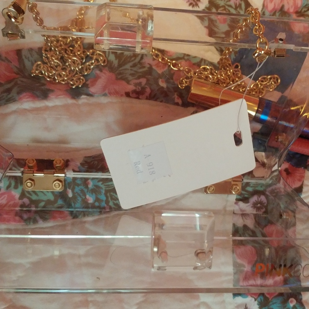 🆕👜💄LIMITED CLEAR BOX ACRYLIC CLUTCH👜💄 - Picture 2 of 7